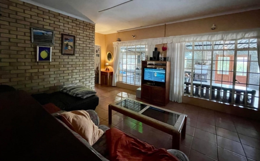 4 Bedroom Property for Sale in Deneysville Free State